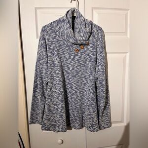 🌸🌸 5 for $15🌸🌸Chic Blue and White Cowl Neck Sweater